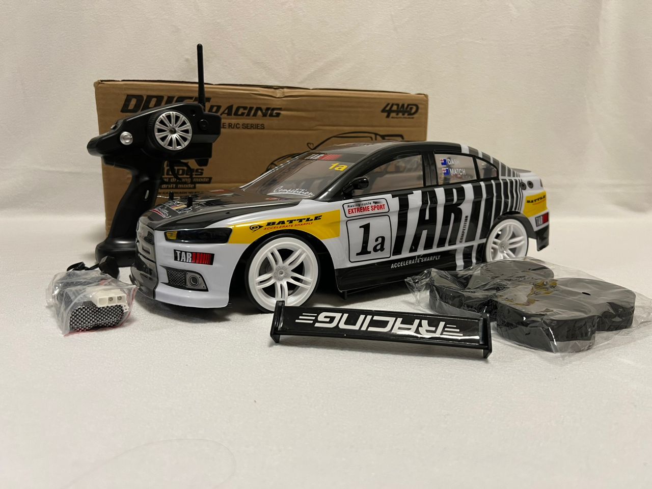 RC Drift Car 1:10 4WD 70Km/H Off-Road Racing Anti-Collision 4x4 Large Speed