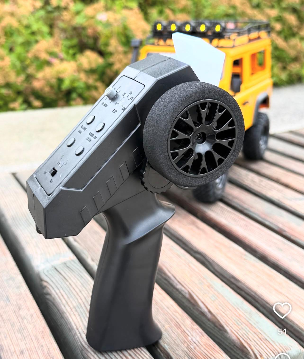 MN98 1:12 MN Model RTR Version RC Car 2.4G 4WD RC Rock Crawler Defender