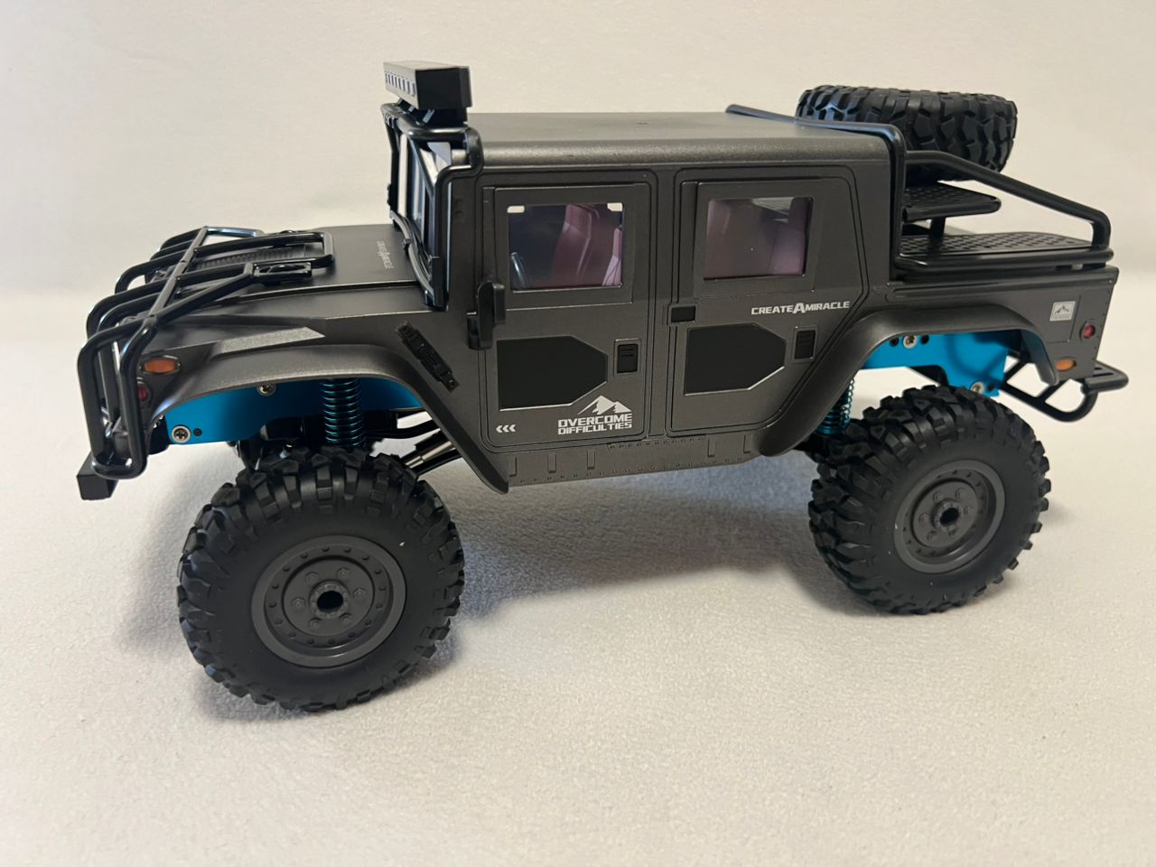 JJRC Q121 Hummer H1 1:12 4WD RC Crawler Truck Car 2.4GHz LED Lights IPX4 RTF