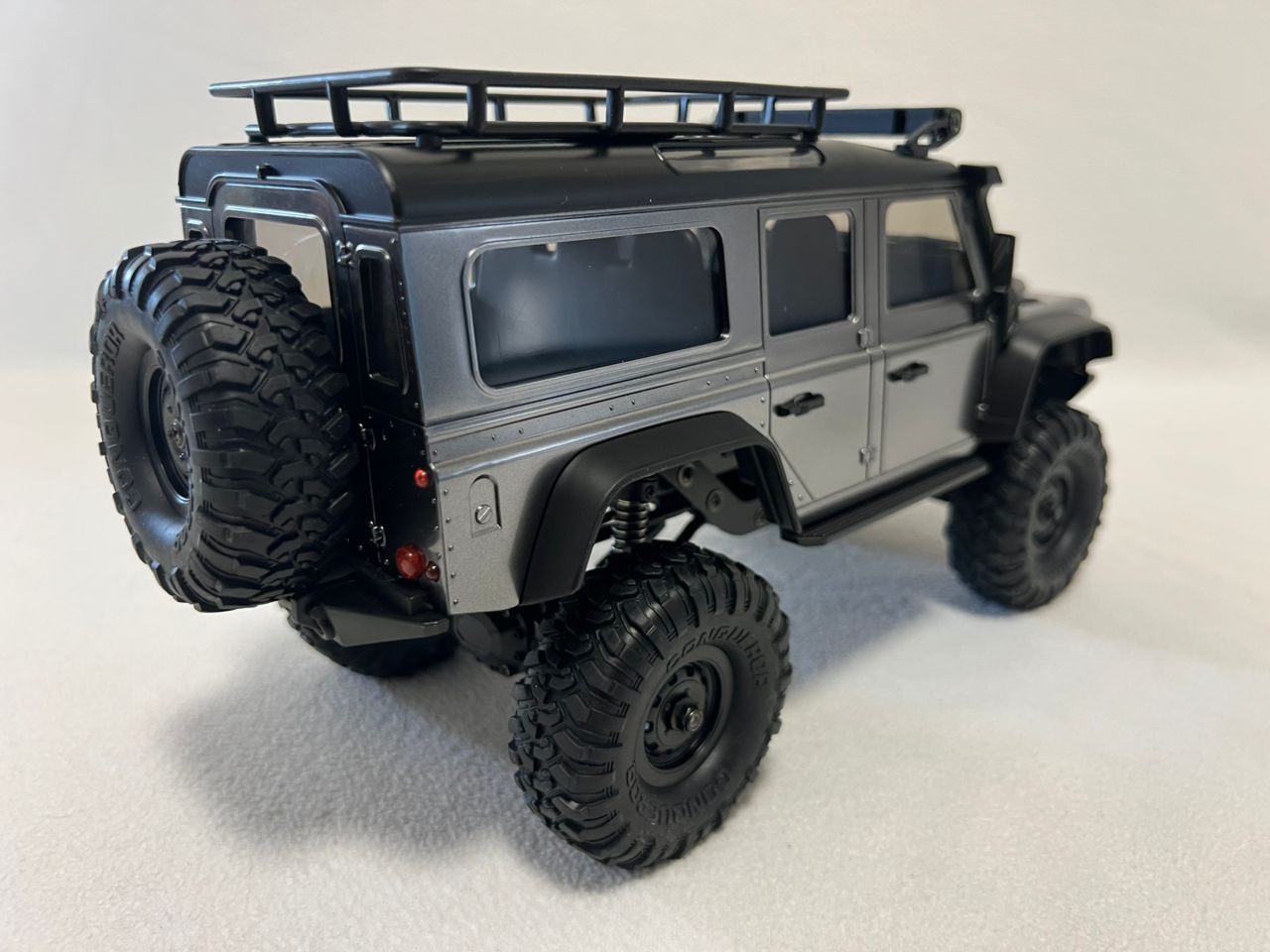 HB R1609 1:16 RC 4WD Crawler Truck LED Lights Metal Frame RTR IPX4