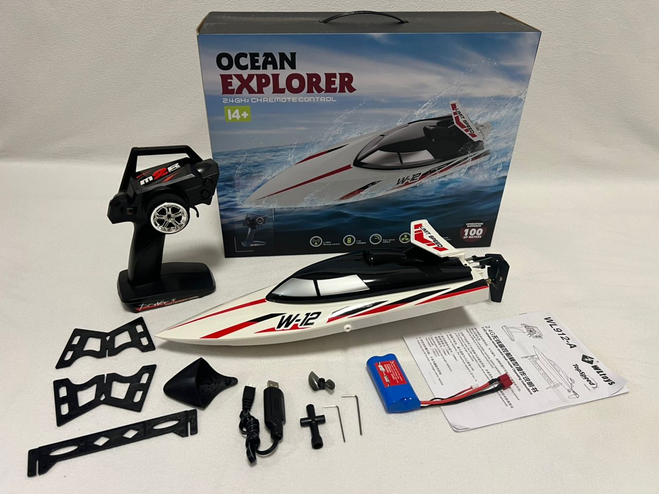 WLtoys WL912-A RC Boat 2.4Ghz 35KM/H Brushed High Speed Racing Boat 2200